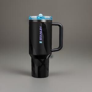 🔥Stanley x Caitlin Clark Quencher® ProTour Flip Straw Tumbler | 40 oz BNWT🔥